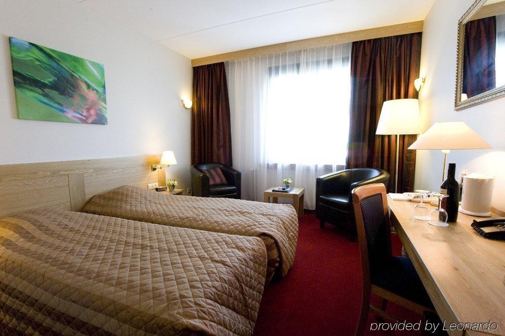Bastion Hotel Dordrecht Papendrecht Bilik gambar